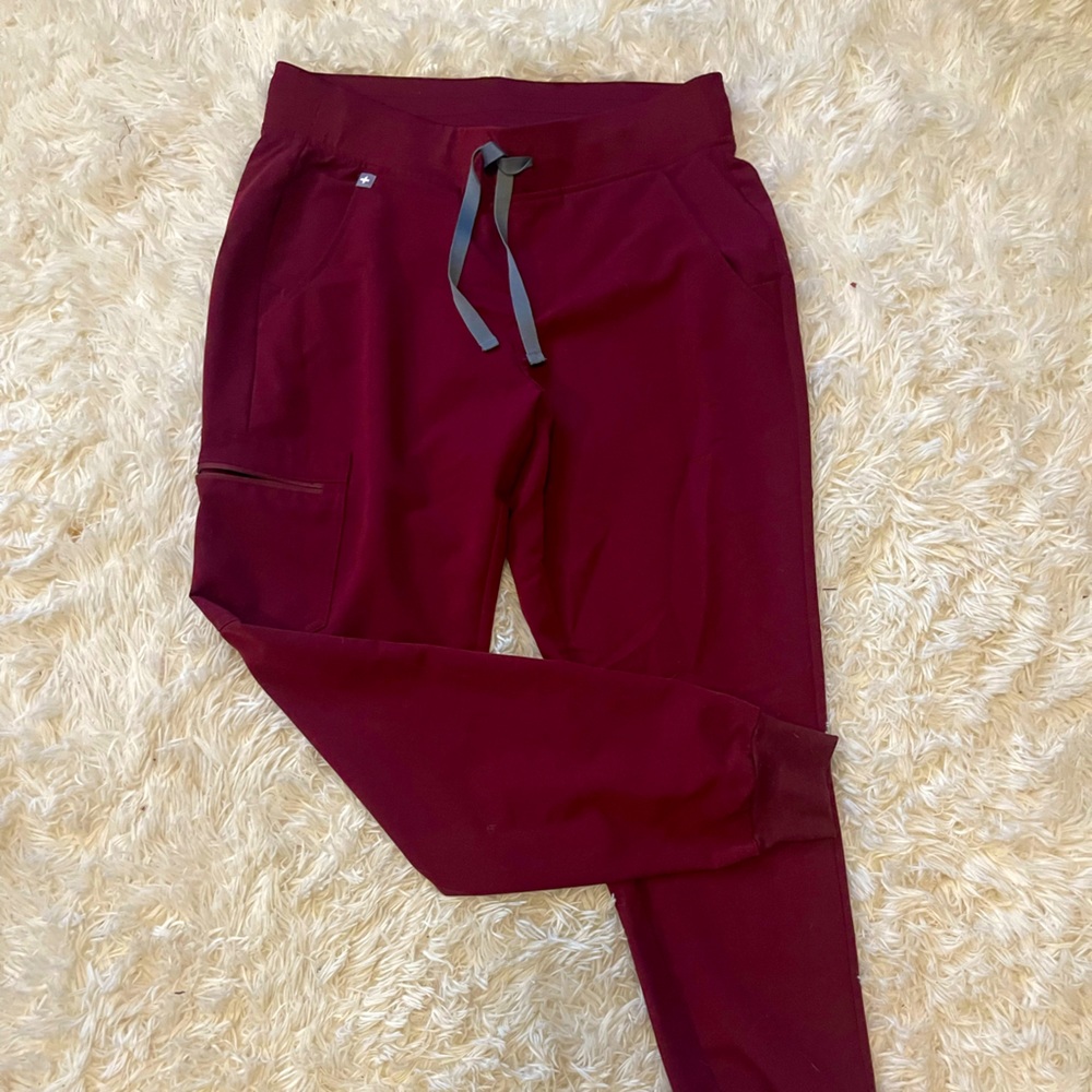 Figs jogger scrub pants